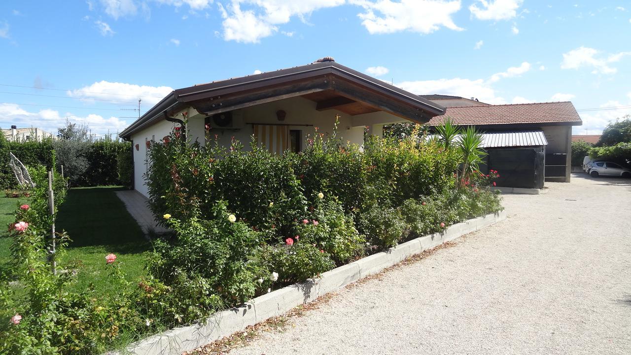Отель Agriturismo Il Grappolo Ланчиано Экстерьер фото